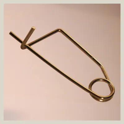 Clips de acero