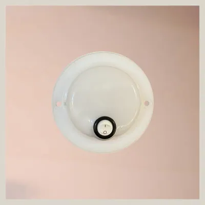 Plafon Led c/llave redondo 3W 8cm