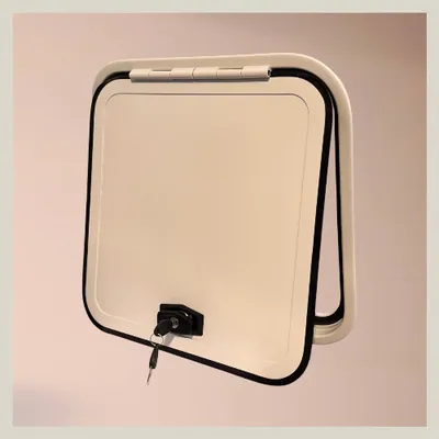 Puerta baulera c/llave 45×45